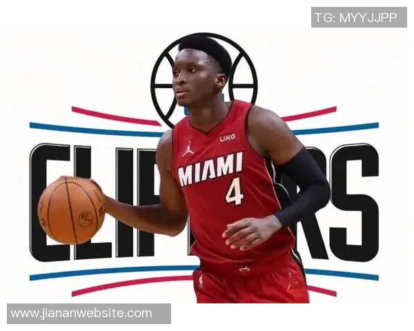 小卡盛赞奥拉迪波状态回暖快攻中展现空接三分与突破能力 小卡盛赞奥拉迪波状态回暖快攻中展现空接三分与突破能力