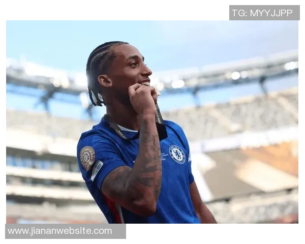 若昂佩德罗迎来英超百场里程碑赛季前99场贡献25球13助展现实力 若昂佩德罗迎来英超百场里程碑赛季前99场贡献25球13助展现实力